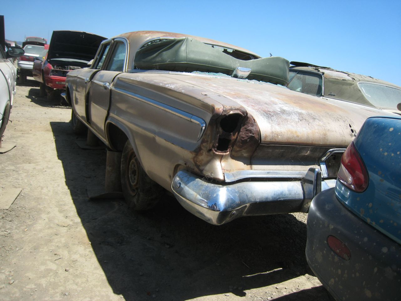Illustration for article titled 1963 Dodge 880